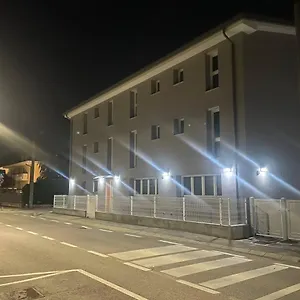 Bed & Breakfast Garibaldi 16, Legnaro
