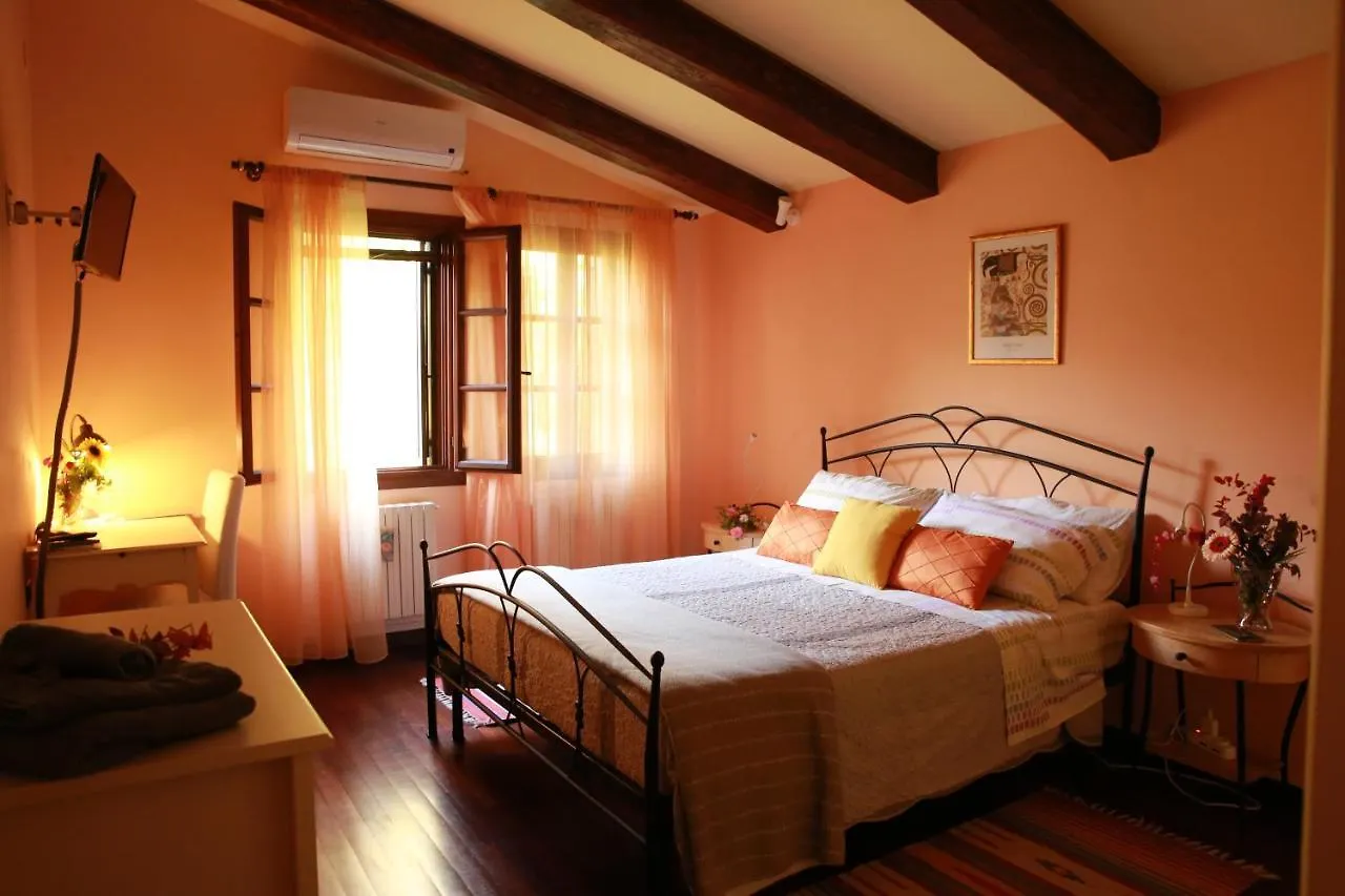 B&B La Vigna Di Federico Rubano 0*,  Italien